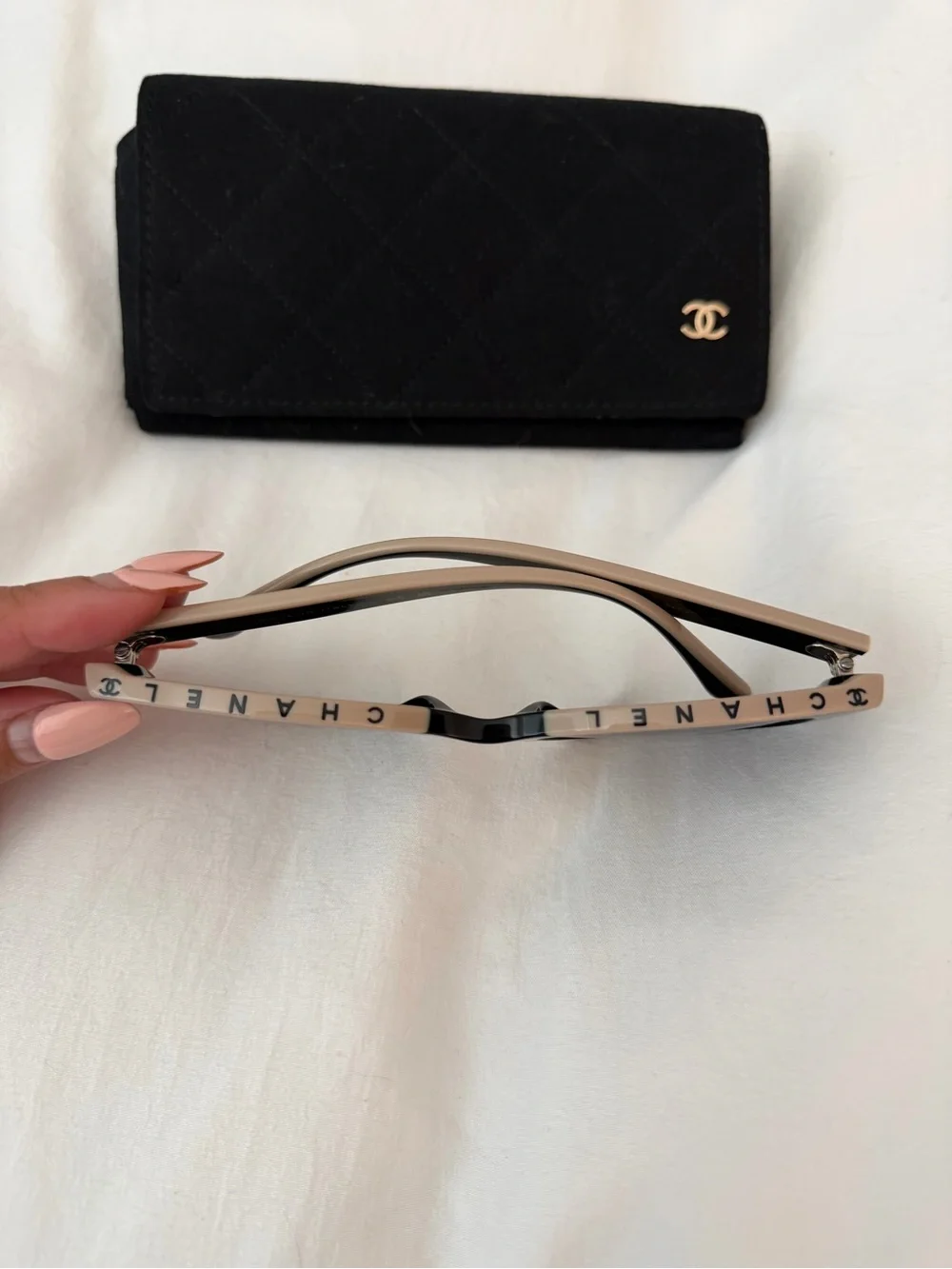 CHANEL very lightly